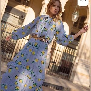 YOLKE JESSICA BLOUSE! In a striking hand painted Lemon print! Size UK 8/ US 4.